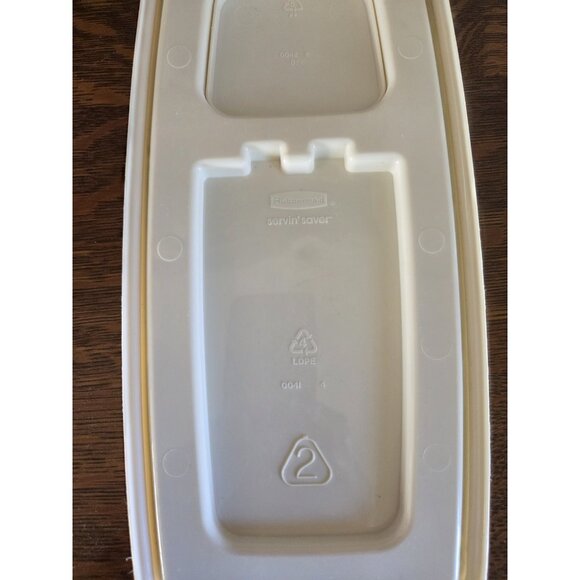 Rubbermaid Servin Saver 1.3  Gallon Plastic Cereal Keeper with Almond Lid - Picture 5 of 8